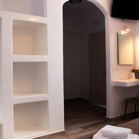 Sorokos Koufonissia Hotel 2*